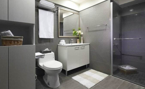 較大空間衛(wèi)生間裝修效果圖 較大空間衛(wèi)生間裝修效果圖